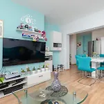 Katica شقة ماكارسكا